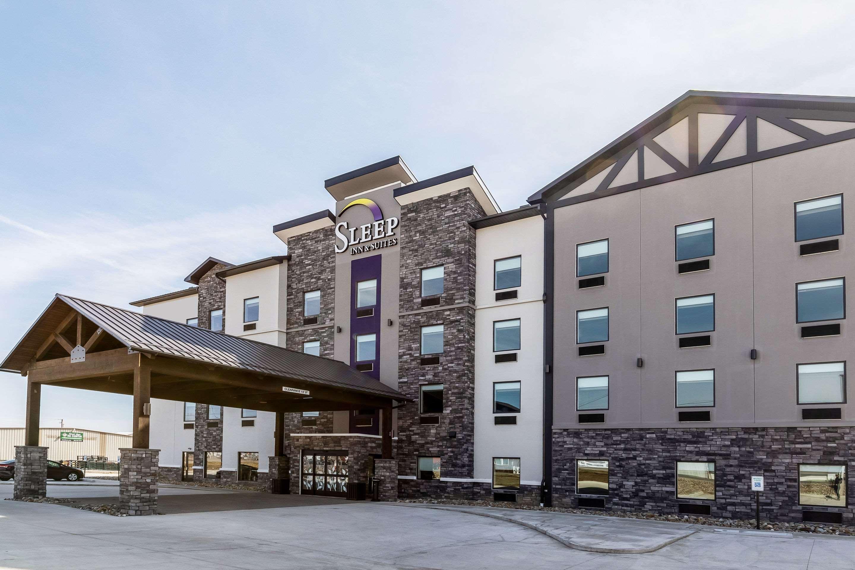 Sleep Inn & Suites Mt Hope Near Auction & Event Center Millersburg Exterior photo